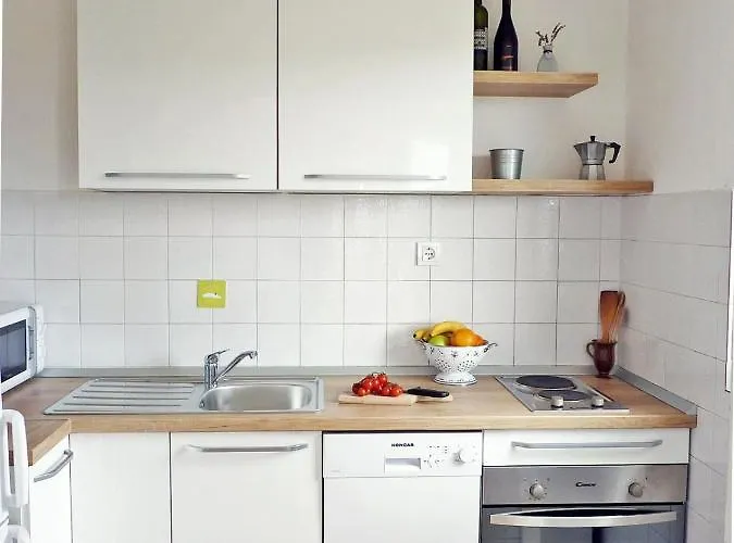 With Parking Space Maslinica, Solta - 5176 *